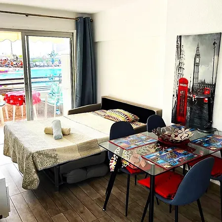 דירה Sea View At Santa Maria 3*