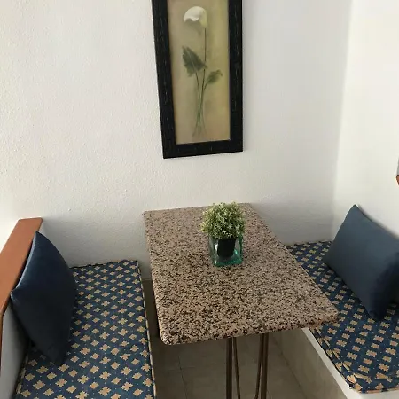 Apartment Sea View At Santa Maria 3*